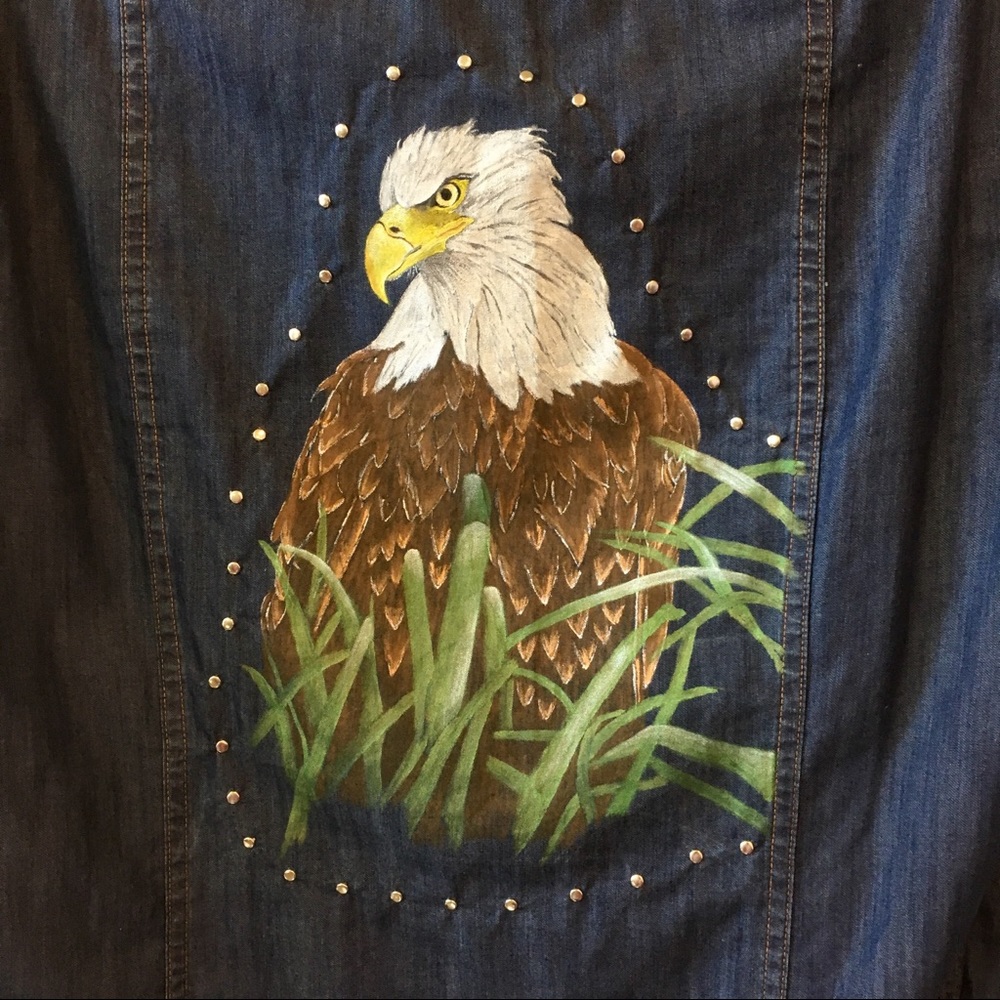 Hand painted eagle denim shirt - Picture 2 of 8